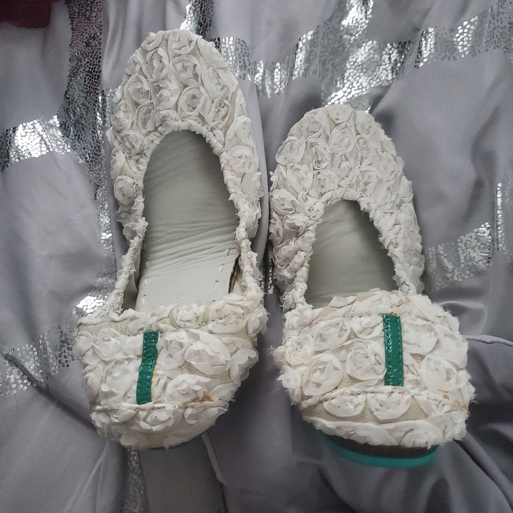 Tieks White Rose Garden Ballet Flat Shoes 9 - Picture 4 of 16